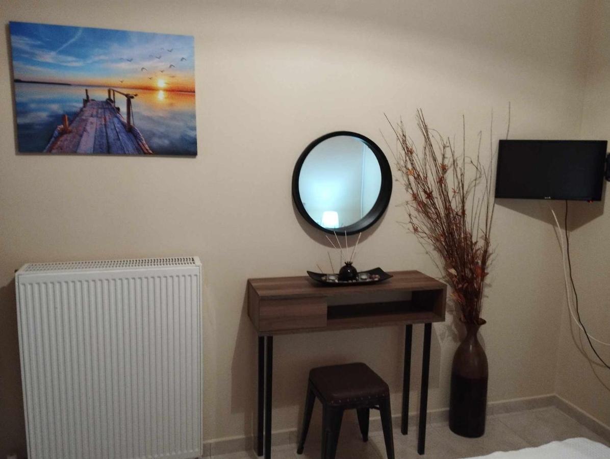 Istamos Apartment Stamni ภายนอก รูปภาพ