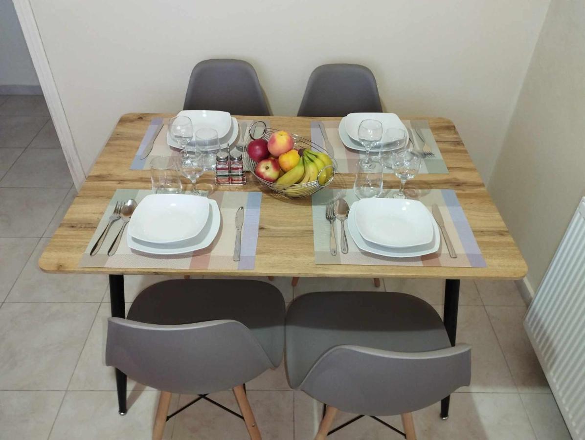 Istamos Apartment Stamni ภายนอก รูปภาพ