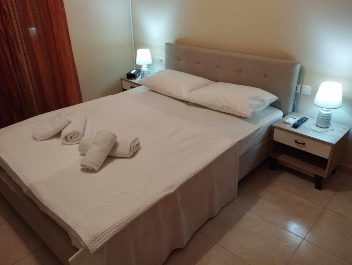 Istamos Apartment Stamni ภายนอก รูปภาพ
